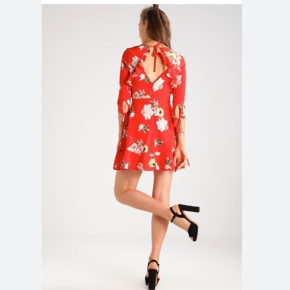 Topshop Red Floral 3/4 Sleeve Mini Dress size 8 - Picture 6 of 6